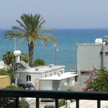 Sea View Apartament Larnaca